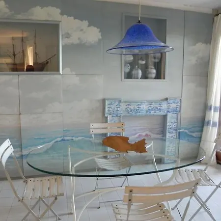 Con Grande Terrazza Vista Mare A פורטו צ'רבו